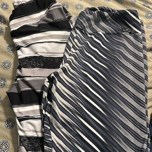 Lici fit leggings bundle 2 pairs gently used